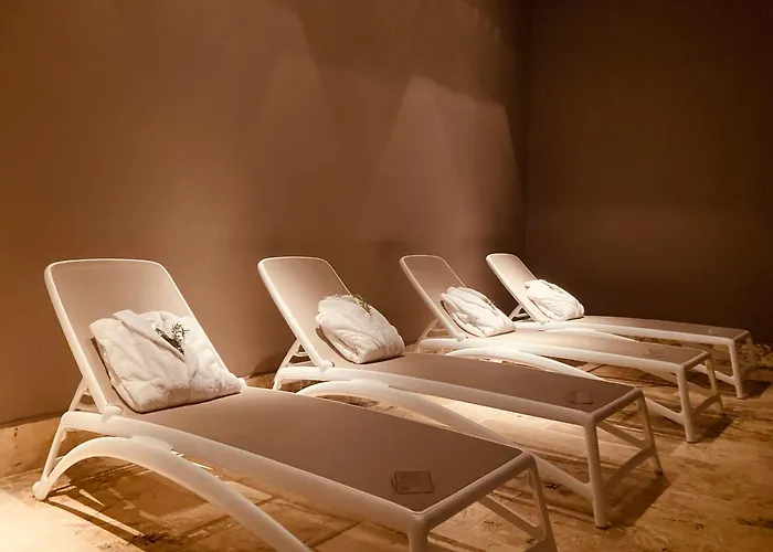 The Florence Hills Resort & Wellness