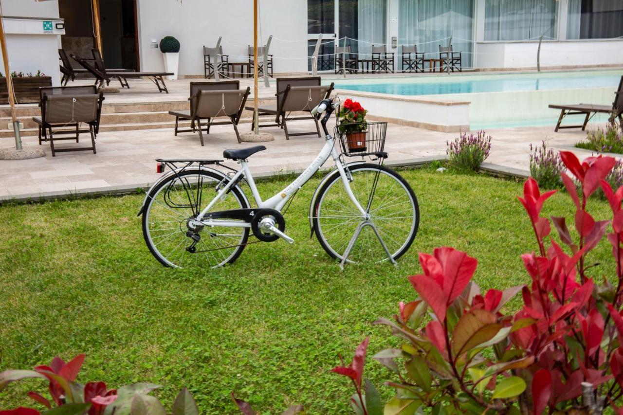 The Florence Hills & Wellness